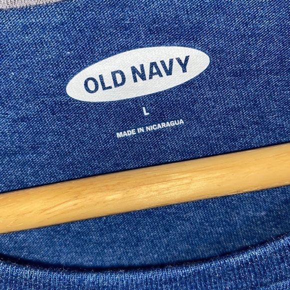 Atari tee shirt large old navy kickin it‎ old school blue red cotton polyester - Picture 2 of 4